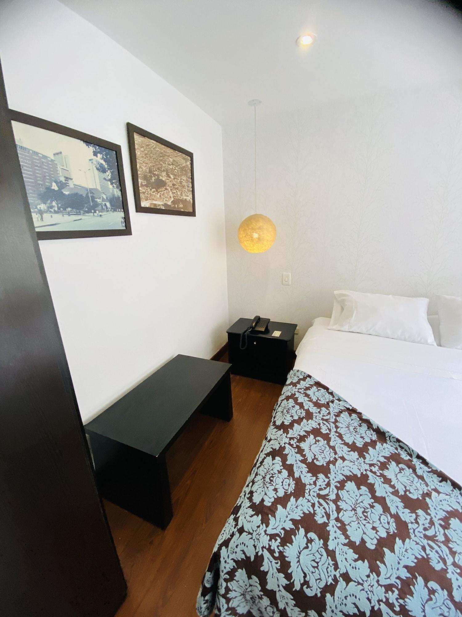 Hotel Retiro 84 By Mij بوغوتا المظهر الخارجي الصورة