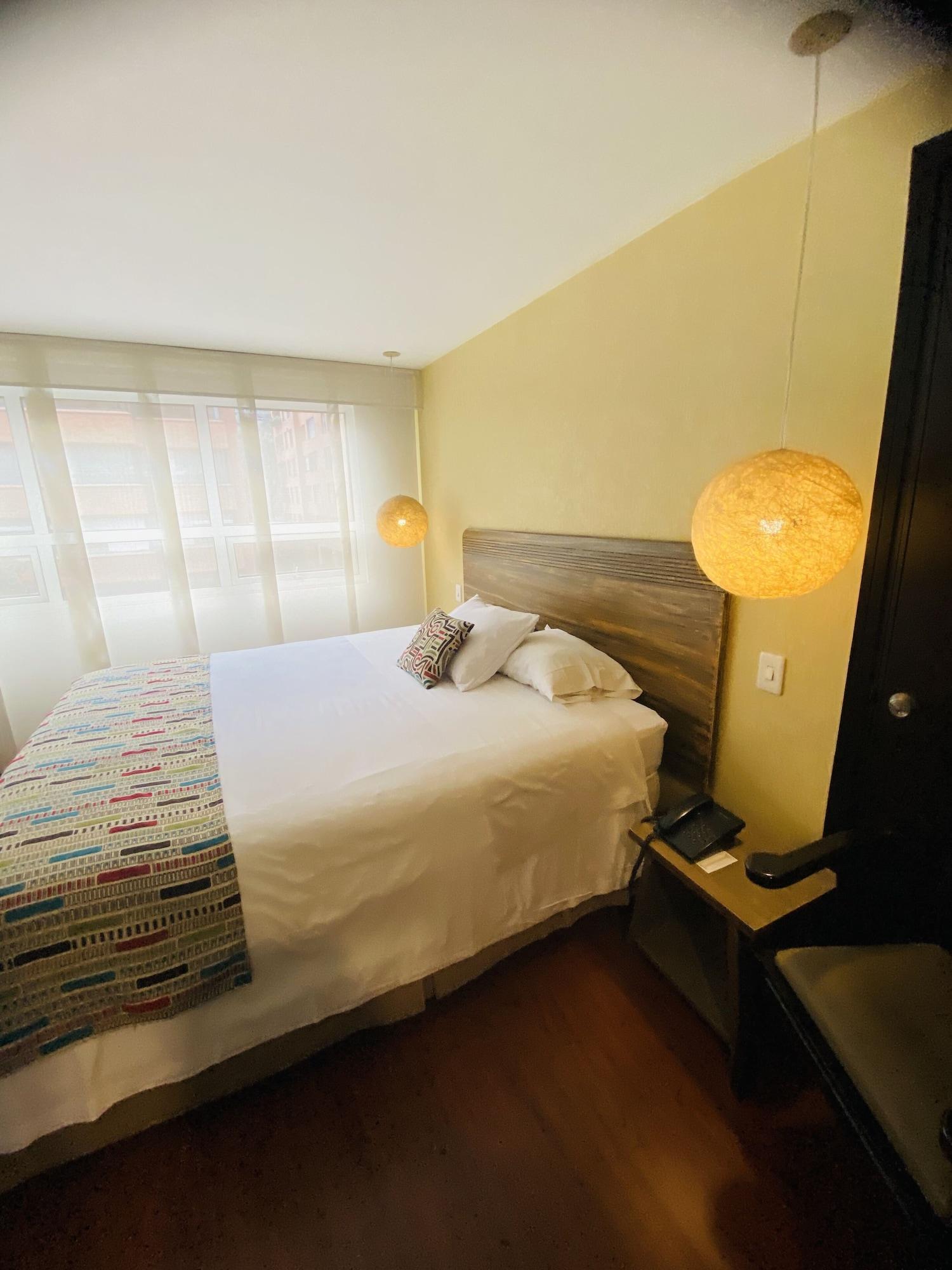 Hotel Retiro 84 By Mij بوغوتا المظهر الخارجي الصورة