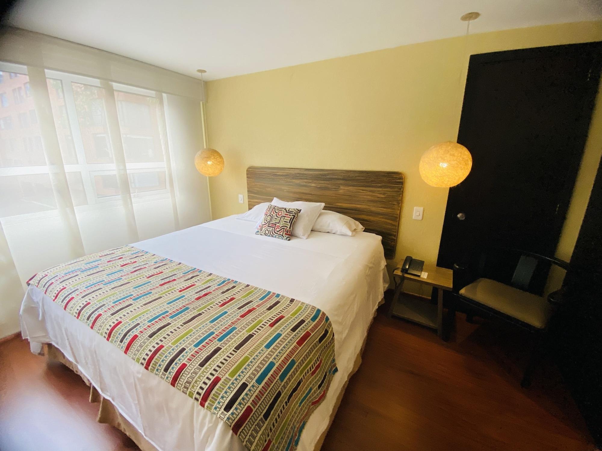 Hotel Retiro 84 By Mij بوغوتا المظهر الخارجي الصورة