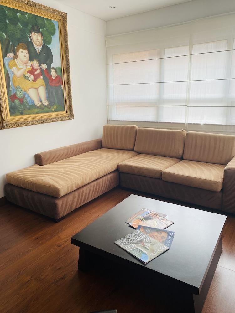 Hotel Retiro 84 By Mij بوغوتا المظهر الخارجي الصورة